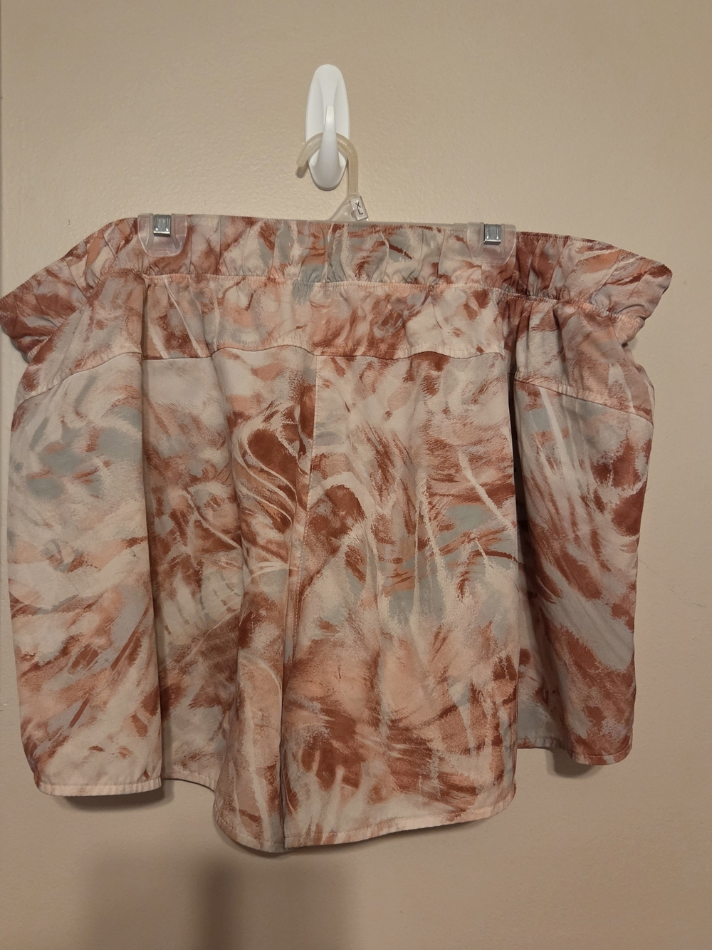 Old Navy Rust & Cream Abstract Athletic Shorts